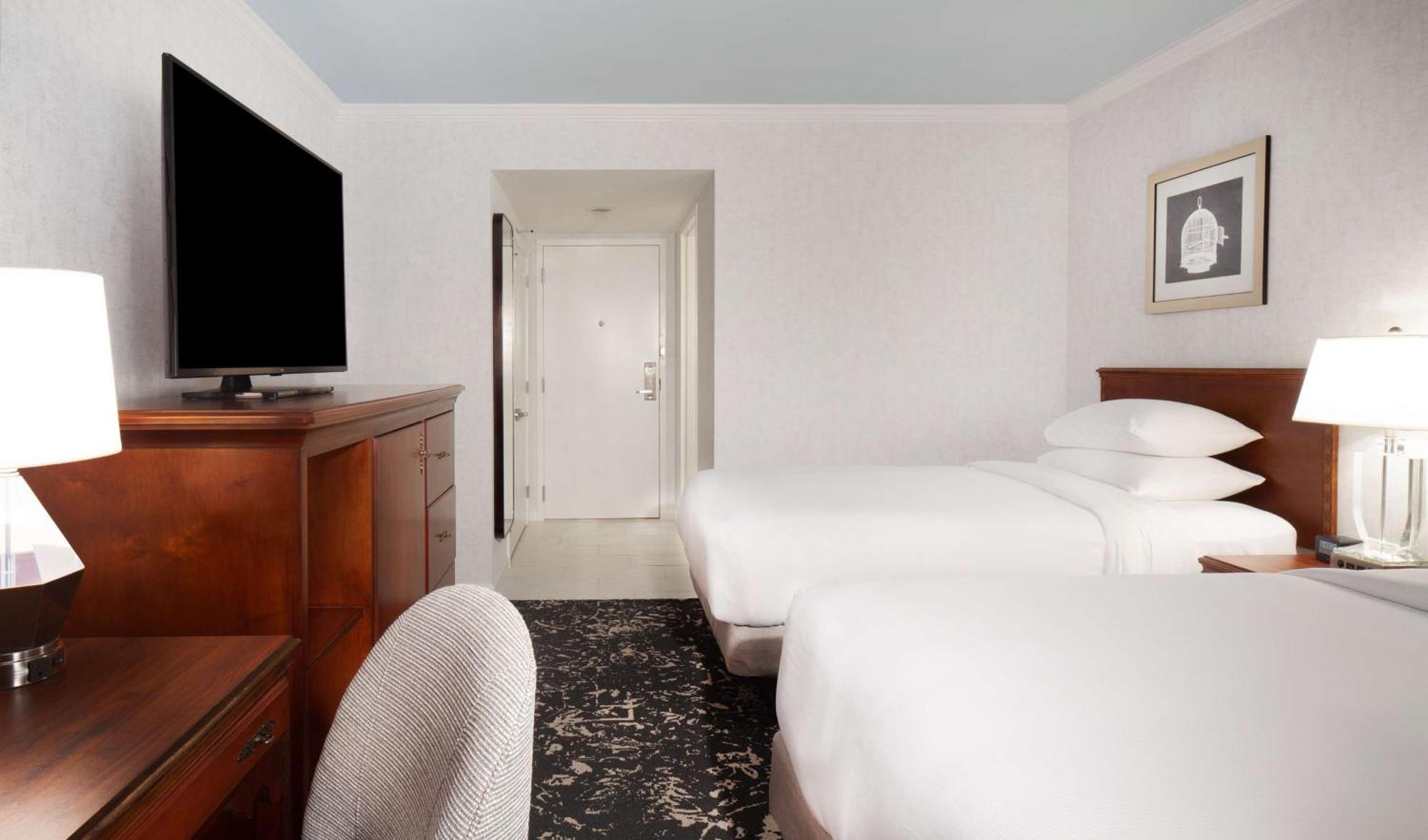 Hilton Atlanta/Marietta Hotel & Conference Center Екстер'єр фото