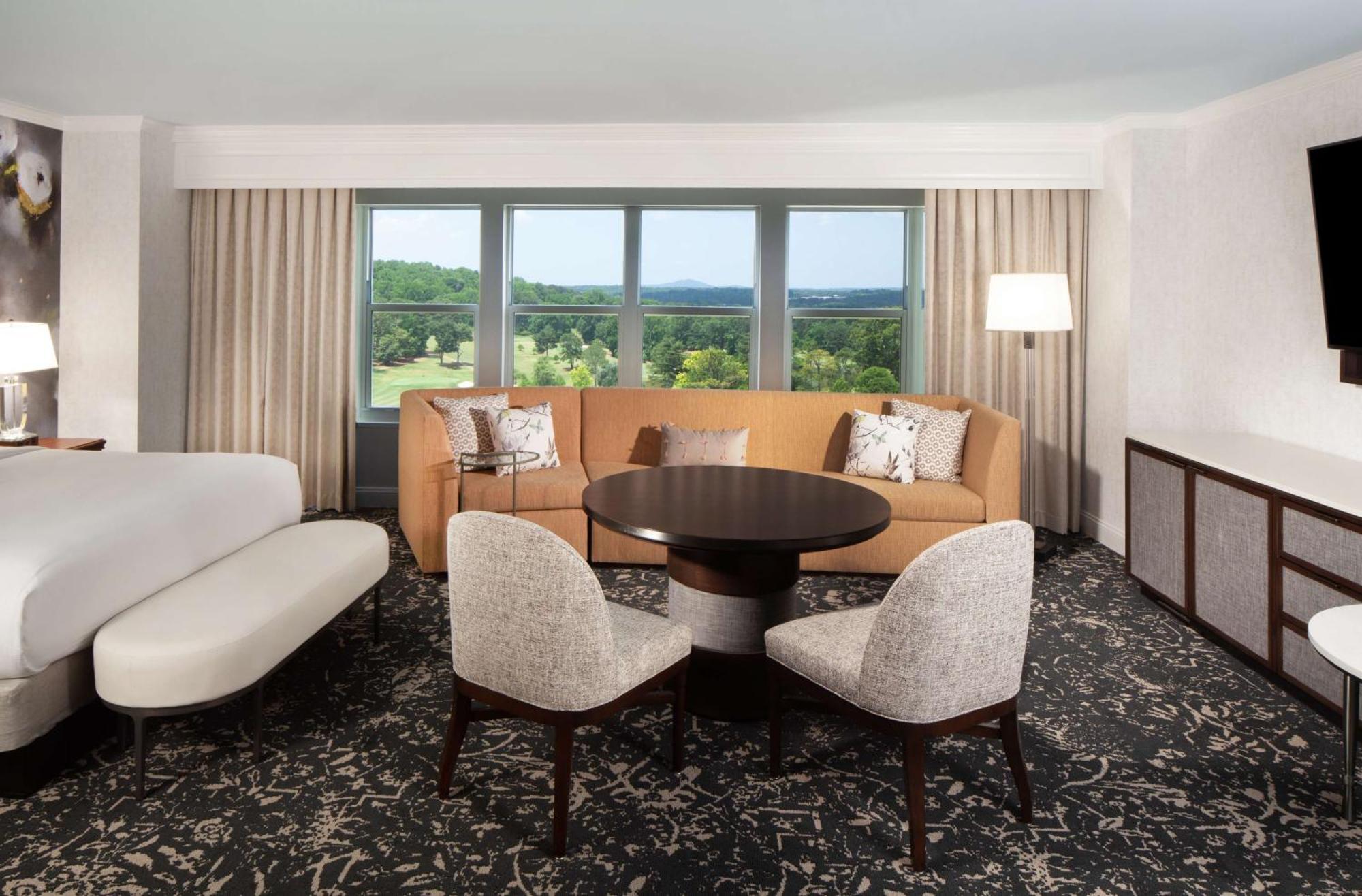 Hilton Atlanta/Marietta Hotel & Conference Center Екстер'єр фото