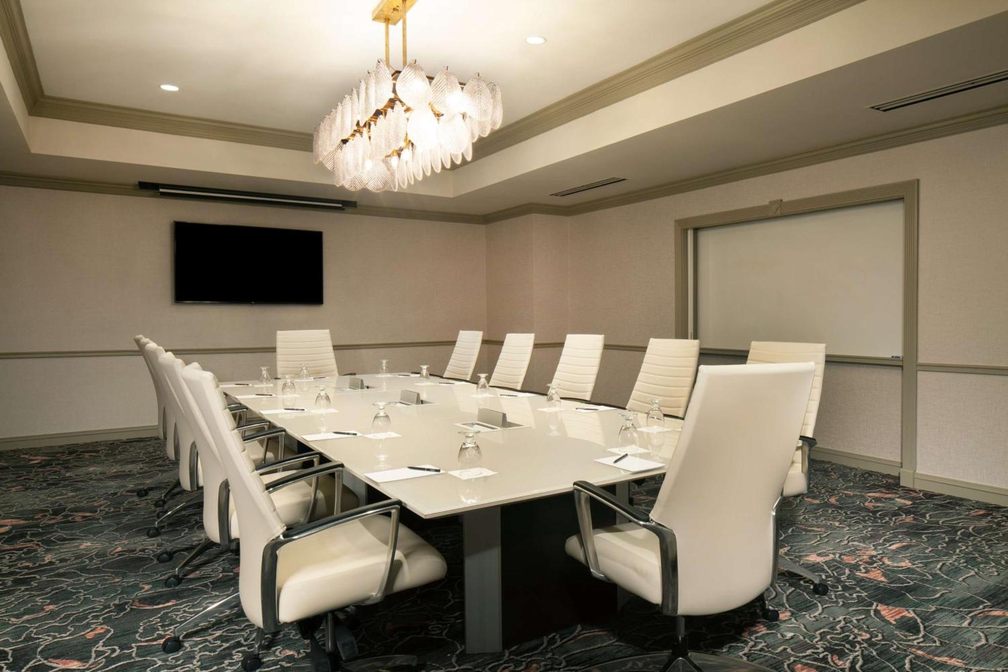 Hilton Atlanta/Marietta Hotel & Conference Center Екстер'єр фото