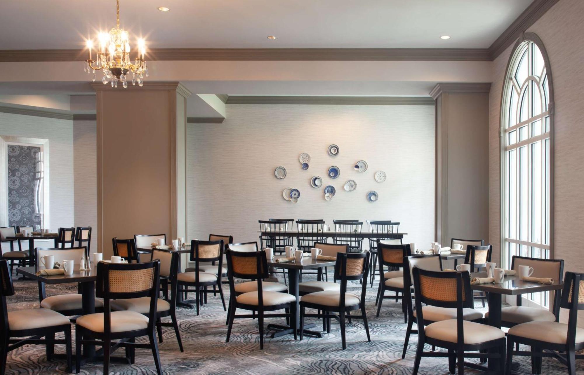 Hilton Atlanta/Marietta Hotel & Conference Center Екстер'єр фото