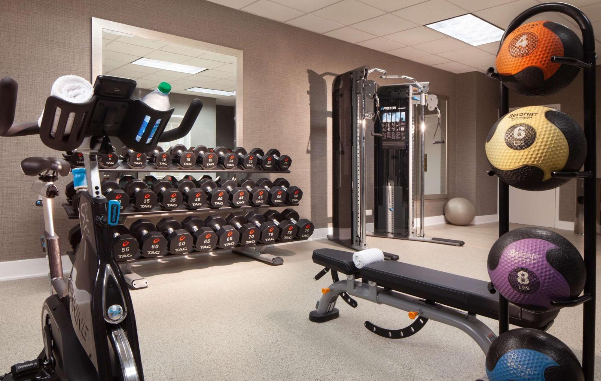 Hilton Atlanta/Marietta Hotel & Conference Center Екстер'єр фото
